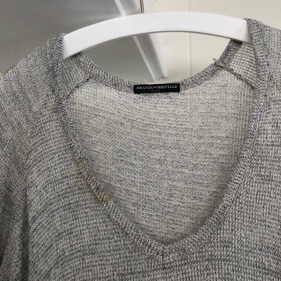 Brandy Melville comfy knit sweater - Picture 2 of 4